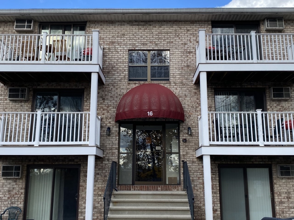 16 Kenmar Drive, Billerica, Massachusetts, 1 Bedroom Bedrooms, 4 Rooms Rooms,1 BathroomBathrooms,Residential Lease,For Rent,Kenmar Drive,73467306