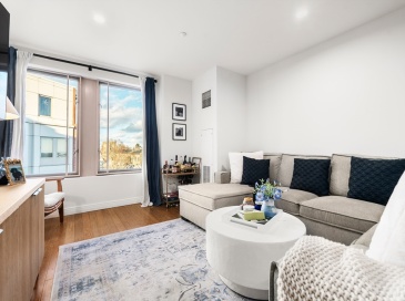 1910 Dorchester Ave, Boston, Massachusetts, 2 Bedrooms Bedrooms, 4 Rooms Rooms,2 BathroomsBathrooms,Residential,For Sale,Dorchester Ave,73467309