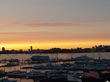 2001 Marina Dr, Quincy, Massachusetts, 2 Bedrooms Bedrooms, 5 Rooms Rooms,2 BathroomsBathrooms,Residential,For Sale,Marina Dr,73467310