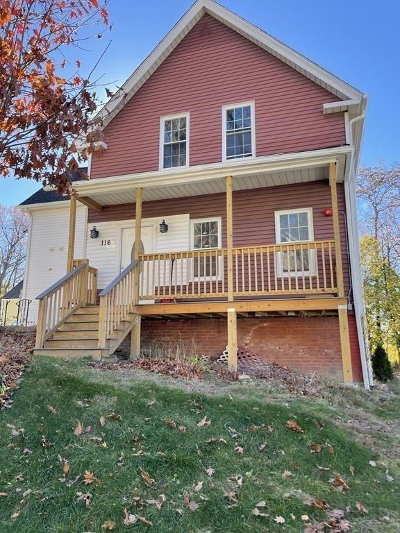 116 Malvern Rd, Worcester, Massachusetts, 3 Bedrooms Bedrooms, 7 Rooms Rooms,2 BathroomsBathrooms,Residential Lease,For Rent,Malvern Rd,73467469