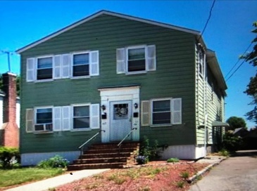 42-44 42 Johnson Rd, Weymouth, Massachusetts, 2 Bedrooms Bedrooms, 5 Rooms Rooms,1 BathroomBathrooms,Residential Lease,For Rent,42 Johnson Rd,73467532