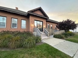 397 Bay Street, Fall River, Massachusetts, ,Commercial Lease,For Rent,Bay Street,73467406