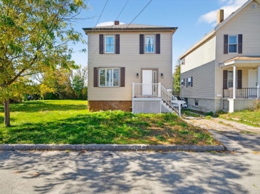 125 Carl St, Fall River, Massachusetts, 4 Bedrooms Bedrooms, 5 Rooms Rooms,2 BathroomsBathrooms,Residential,For Sale,Carl St,73467460