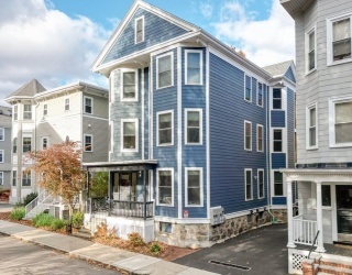 97 Hillside Street, Boston, Massachusetts, 14 Bedrooms Bedrooms, 20 Rooms Rooms,7 BathroomsBathrooms,Residential Income,For Sale,Hillside Street,73456177