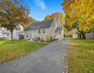 12 Concord Terrace, Enfield, Connecticut, 3 Bedrooms Bedrooms, 6 Rooms Rooms,2.5 BathroomsBathrooms,Residential,For Sale,Concord Terrace,73449319
