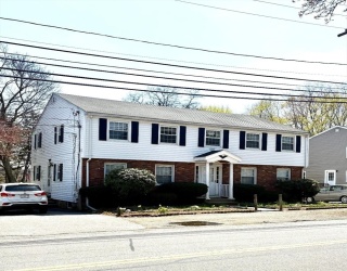 124 Salem St, Wakefield, Massachusetts, 1 Bedroom Bedrooms, 4 Rooms Rooms,1 BathroomBathrooms,Residential Lease,For Rent,Salem St,73467714