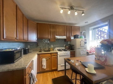 1056 Cambridge St, Cambridge, Massachusetts, 1 Bedroom Bedrooms, 3 Rooms Rooms,1 BathroomBathrooms,Residential Lease,For Rent,Cambridge St,73467625 1056 Cambridge St, Cambridge, Massachusetts, 1 Bedroom Bedrooms, 3 Rooms Rooms,1 BathroomBathrooms,Residential Lease,For Rent,Cambridge St,73467625