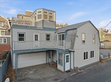5 Lees Wharf, Newport, Rhode Island, 3 Bedrooms Bedrooms, 6 Rooms Rooms,2 BathroomsBathrooms,Residential,For Sale,Lees Wharf,73467680