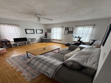585 Somerville, Somerville, Massachusetts, 1 Bedroom Bedrooms, 3 Rooms Rooms,1 BathroomBathrooms,Residential Lease,For Rent,Somerville,73467629 585 Somerville, Somerville, Massachusetts, 1 Bedroom Bedrooms, 3 Rooms Rooms,1 BathroomBathrooms,Residential Lease,For Rent,Somerville,73467629