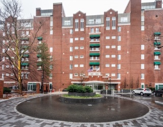 6 Canal Park, Cambridge, Massachusetts, 1 Bedroom Bedrooms, 3 Rooms Rooms,1 BathroomBathrooms,Residential,For Sale,Canal Park,73467752