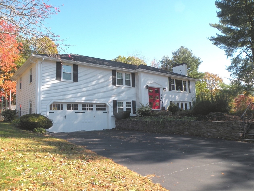 2 Williams St, Canton, Massachusetts, 3 Bedrooms Bedrooms, 7 Rooms Rooms,2.5 BathroomsBathrooms,Residential Lease,For Rent,Williams St,73467793