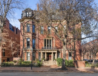 163 Marlborough Street, Boston, Massachusetts, 4 Bedrooms Bedrooms, 10 Rooms Rooms,3.5 BathroomsBathrooms,Residential,For Sale,Marlborough Street,73467857