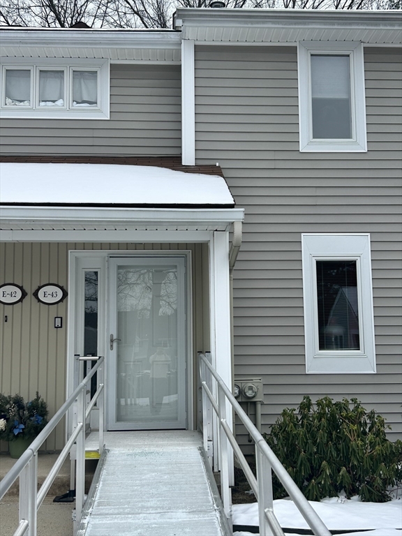 2205 Boston Rd, Wilbraham, Massachusetts, 1 Bedroom Bedrooms, 4 Rooms Rooms,1 BathroomBathrooms,Residential,For Sale,Boston Rd,73467877