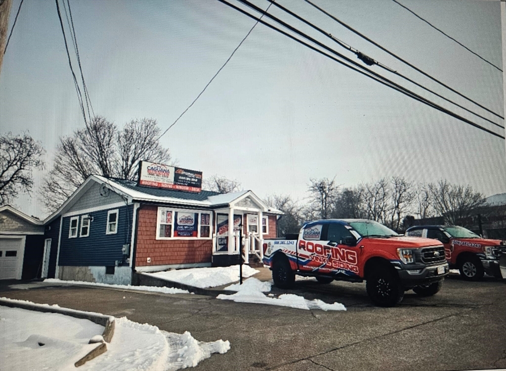 40 Medway Road, Milford, Massachusetts, ,Commercial Sale,For Sale,Medway Road,73467784