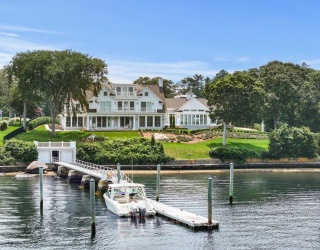 46 Winship Ave, Wareham, Massachusetts, 7 Bedrooms Bedrooms, 12 Rooms Rooms,5.5 BathroomsBathrooms,Residential,For Sale,Winship Ave,73363328