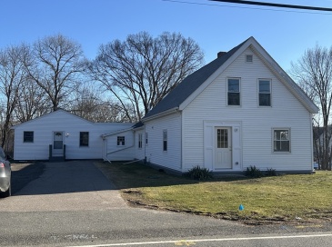 420 Crescent St, West Bridgewater, Massachusetts, 4 Bedrooms Bedrooms, 8 Rooms Rooms,1 BathroomBathrooms,Residential Lease,For Rent,Crescent St,73468136