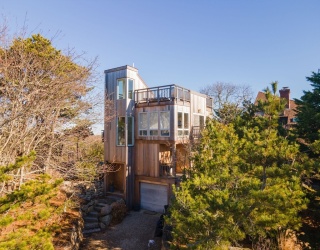 9 Thistlemore, Provincetown, Massachusetts, 3 Bedrooms Bedrooms, 5 Rooms Rooms,2.5 BathroomsBathrooms,Residential,For Sale,Thistlemore,73467961