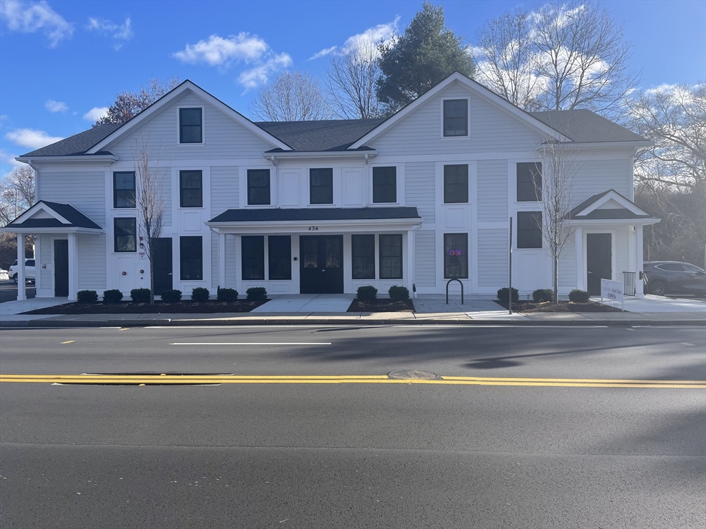 436 Washington Street, Westwood, Massachusetts, 1 Bedroom Bedrooms, 3 Rooms Rooms,1 BathroomBathrooms,Residential Lease,For Rent,Washington Street,73468033