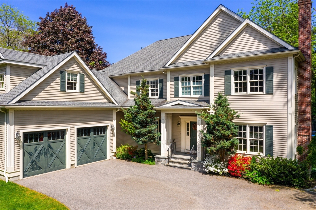 750 Hammond St, Brookline, Massachusetts, 6 Bedrooms Bedrooms, 11 Rooms Rooms,4.5 BathroomsBathrooms,Residential Lease,For Rent,Hammond St,73468106