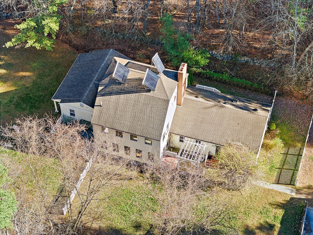 379 Concord Rd, Sudbury, Massachusetts, 5 Bedrooms Bedrooms, 12 Rooms Rooms,3.5 BathroomsBathrooms,Residential,For Sale,Concord Rd,73468028