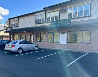 139 Damon, Northampton, Massachusetts, ,Commercial Lease,For Rent,Damon,73468194