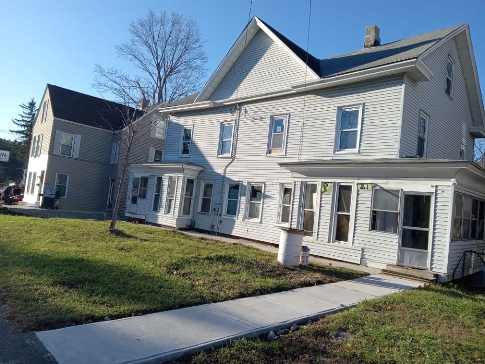 87 W Main St, Ware, Massachusetts, 8 Bedrooms Bedrooms, 12 Rooms Rooms,4 BathroomsBathrooms,Residential Income,For Sale,W Main St,73468217