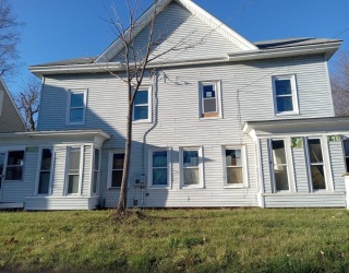 87 W Main St, Ware, Massachusetts, 4 Bedrooms Bedrooms, 6 Rooms Rooms,1.5 BathroomsBathrooms,Residential Lease,For Rent,W Main St,73468226