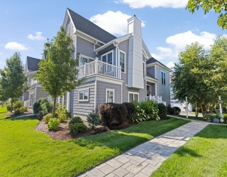 26 Daisy Ln, Plymouth, Massachusetts, 2 Bedrooms Bedrooms, 7 Rooms Rooms,2.5 BathroomsBathrooms,Residential,For Sale,Daisy Ln,73468227