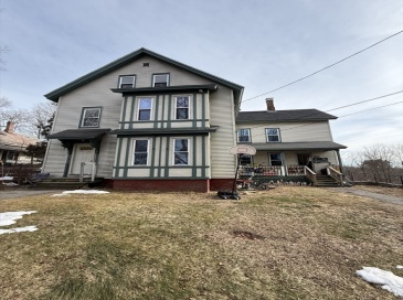 74 Bacon St, Orange, Massachusetts, 2 Bedrooms Bedrooms, 6 Rooms Rooms,1 BathroomBathrooms,Residential Lease,For Rent,Bacon St,73468229