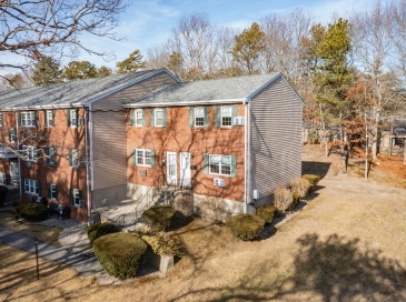 207 Samoset St, Plymouth, Massachusetts, 2 Bedrooms Bedrooms, 4 Rooms Rooms,1 BathroomBathrooms,Residential,For Sale,Samoset St,73468323