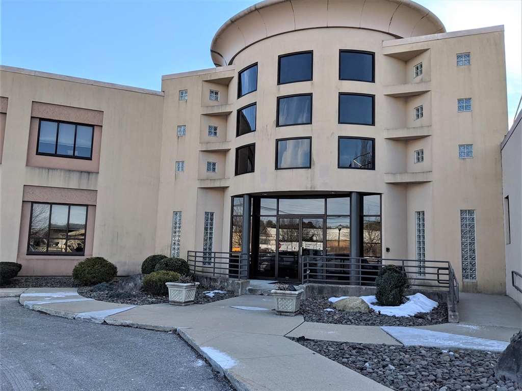 890 East St, Tewksbury, Massachusetts, ,Commercial Lease,For Rent,East St,73468331