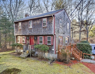 15 Forest St, Plympton, Massachusetts, 4 Bedrooms Bedrooms, 7 Rooms Rooms,1.5 BathroomsBathrooms,Residential,For Sale,Forest St,73467640