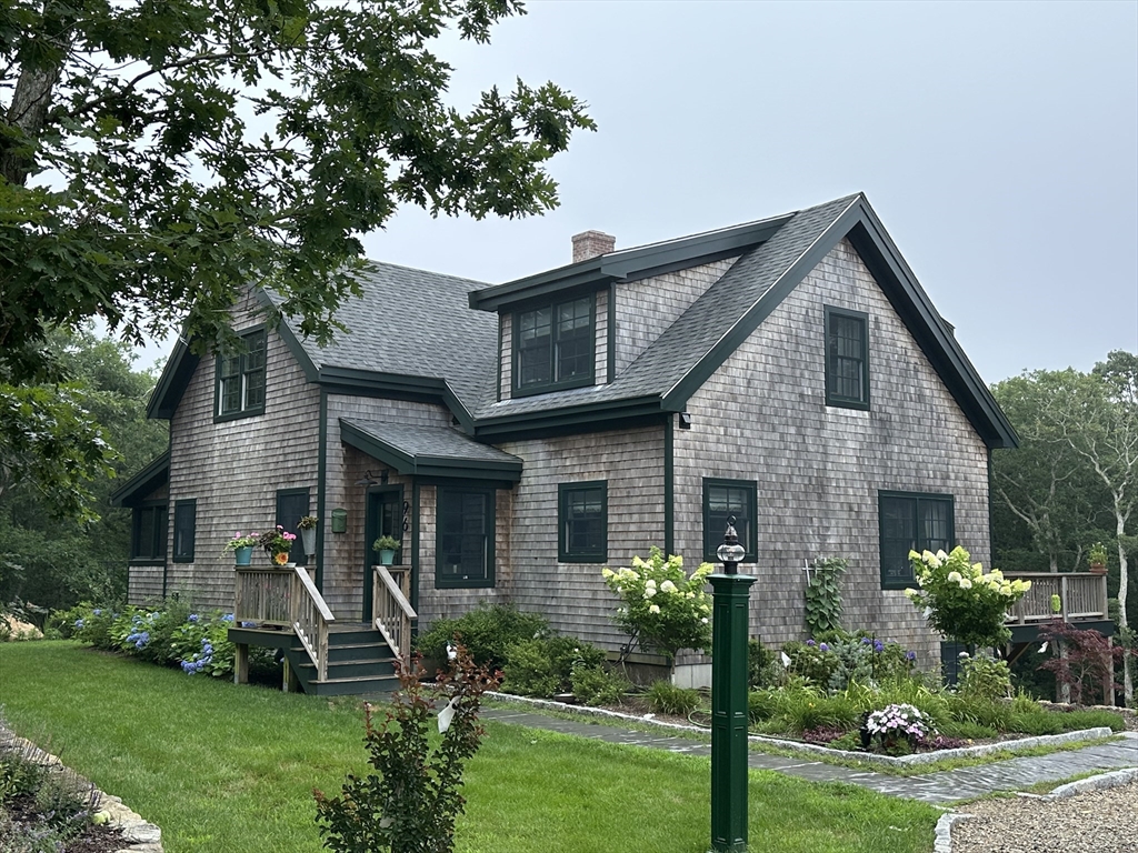 96 Hammett Ln, Chilmark, Massachusetts, 3 Bedrooms Bedrooms, 10 Rooms Rooms,3 BathroomsBathrooms,Residential,For Sale,Hammett Ln,73468343