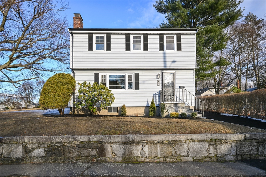 64A Mt. Pleasant Street, Woburn, Massachusetts, 4 Bedrooms Bedrooms, 7 Rooms Rooms,1.5 BathroomsBathrooms,Residential,For Sale,Mt. Pleasant Street,73468356