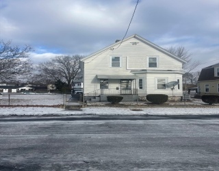 49 Sparks, Lowell, Massachusetts, 5 Bedrooms Bedrooms, 8 Rooms Rooms,1 BathroomBathrooms,Residential,For Sale,Sparks,73465267