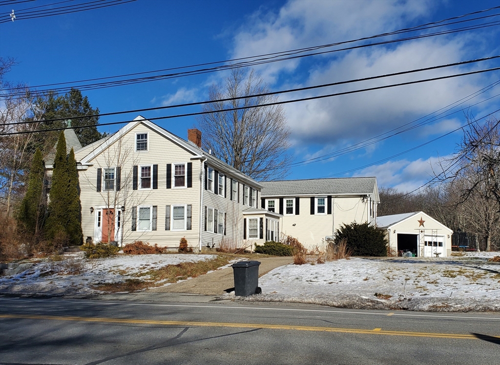 620 Pleasant St, Paxton, Massachusetts, 6 Bedrooms Bedrooms, 15 Rooms Rooms,3.5 BathroomsBathrooms,Residential Income,For Sale,Pleasant St,73463854