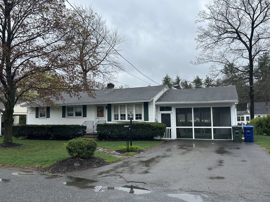 91 Eugene Street, Leominster, Massachusetts, 3 Bedrooms Bedrooms, 6 Rooms Rooms,1 BathroomBathrooms,Residential,For Sale,Eugene Street,73456907