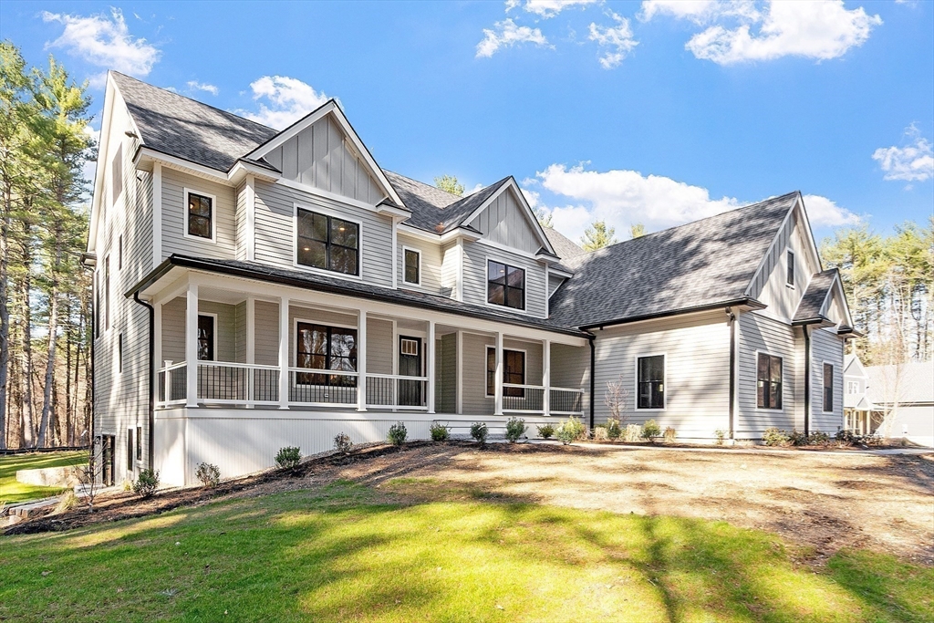 383 East Riding Drive, Carlisle, Massachusetts, 5 Bedrooms Bedrooms, 10 Rooms Rooms,5.5 BathroomsBathrooms,Residential,For Sale,East Riding Drive,73368329