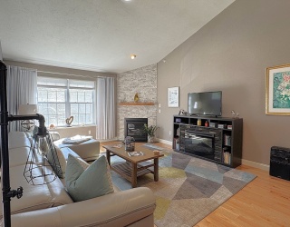 7 Stevens Court, Atkinson, New Hampshire, 2 Bedrooms Bedrooms, 7 Rooms Rooms,3 BathroomsBathrooms,Residential,For Sale,Stevens Court,73444533