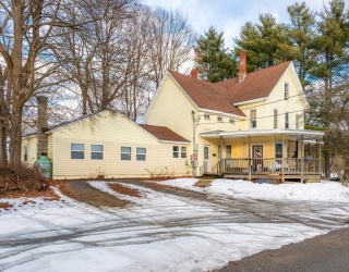 116 Maple Street, Winchendon, Massachusetts, 8 Bedrooms Bedrooms, 16 Rooms Rooms,4 BathroomsBathrooms,Residential Income,For Sale,Maple Street,73468504