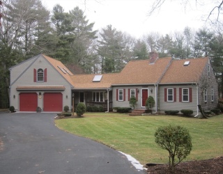 412 Elm St, Kingston, Massachusetts, 3 Bedrooms Bedrooms, 8 Rooms Rooms,2 BathroomsBathrooms,Residential,For Sale,Elm St,73468578