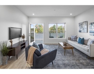 635 Main St., Wilmington, Massachusetts, 2 Bedrooms Bedrooms, 4 Rooms Rooms,2 BathroomsBathrooms,Residential Lease,For Rent,Main St.,73468434