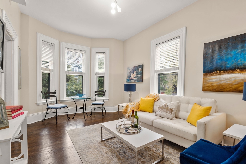 100 Magazine Street, Cambridge, Massachusetts, 1 Bedroom Bedrooms, 3 Rooms Rooms,1 BathroomBathrooms,Residential,For Sale,Magazine Street,73468458