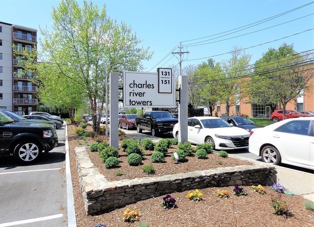 151 Coolidge Avenue, Watertown, Massachusetts, 2 Bedrooms Bedrooms, 5 Rooms Rooms,2 BathroomsBathrooms,Residential Lease,For Rent,Coolidge Avenue,73468463