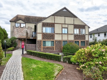 85 E Squantum St, Quincy, Massachusetts, 2 Bedrooms Bedrooms, 5 Rooms Rooms,1.5 BathroomsBathrooms,Residential,For Sale,E Squantum St,73468478