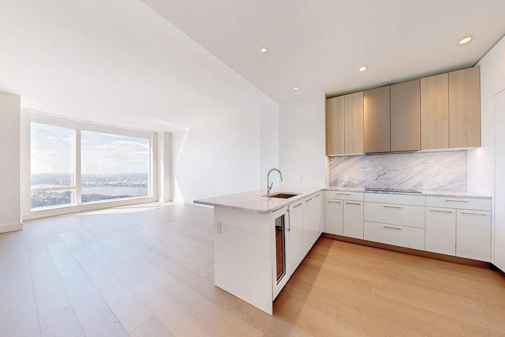 240 Devonshire Street, Boston, Massachusetts, 1 Bedroom Bedrooms, 3 Rooms Rooms,1.5 BathroomsBathrooms,Residential,For Sale,Devonshire Street,73468636