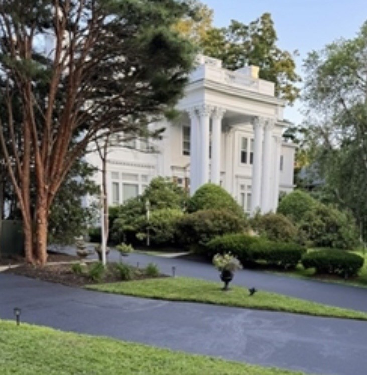 600 Washington St, Wellesley, Massachusetts, 2 Bedrooms Bedrooms, 5 Rooms Rooms,2 BathroomsBathrooms,Residential Lease,For Rent,Washington St,73468661