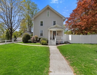 20 Wilbur St, Weymouth, Massachusetts, 4 Bedrooms Bedrooms, 7 Rooms Rooms,1.5 BathroomsBathrooms,Residential,For Sale,Wilbur St,73461175