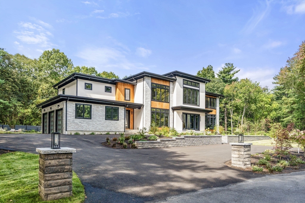 68 Locust Lane, Needham, Massachusetts, 6 Bedrooms Bedrooms, 13 Rooms Rooms,7 BathroomsBathrooms,Residential,For Sale,Locust Lane,73468694