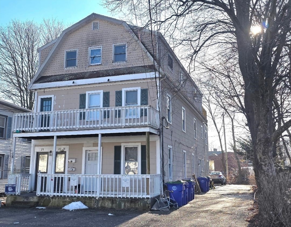 18 Linden St, Rockland, Massachusetts, 4 Bedrooms Bedrooms, 7 Rooms Rooms,1.5 BathroomsBathrooms,Residential Lease,For Rent,Linden St,73468797